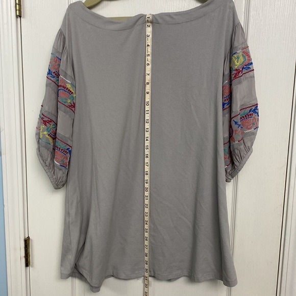 Umgee large top - Picture 4 of 5